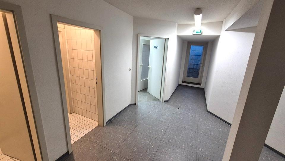 Gewerbeobjekt Oberhausen Osterfeld - 2.300&euro; | Angebot:22950885