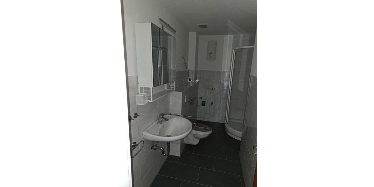 Dachgeschoßwohnung Essen Stadtbezirk IV - 2 Zimmer, 62 m&sup2;, 465&euro; | Angebot:26284643