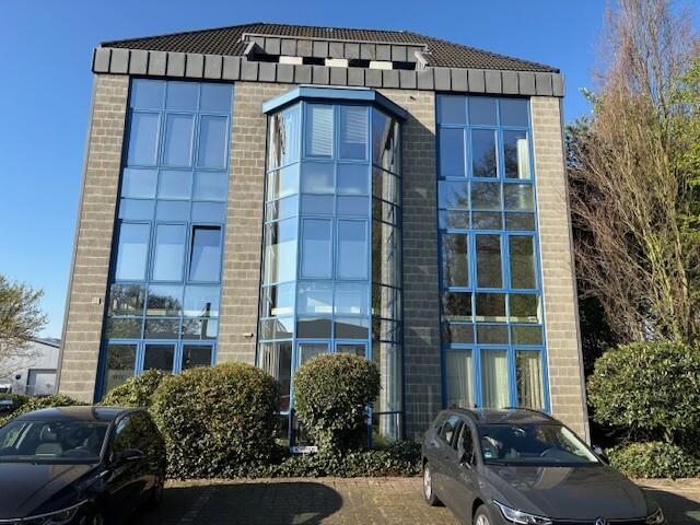 Gewerbeobjekt Dinslaken Hiesfeld - 2.700&euro; | Angebot:24674397