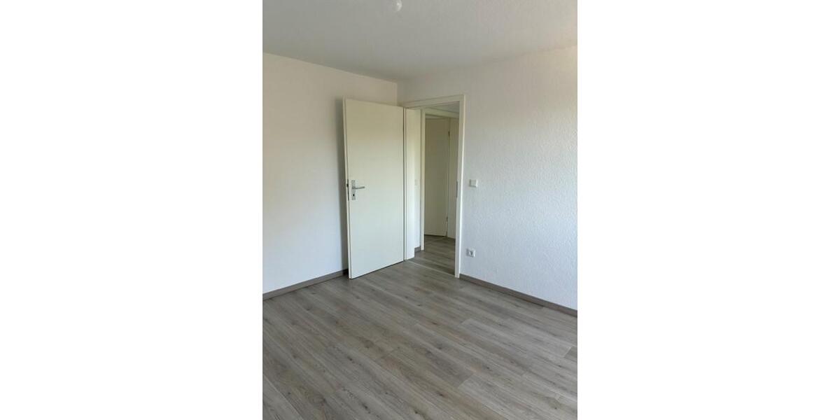 Dachgeschoßwohnung Gelsenkirchen Gelsenkirchen-Mitte - 2 Zimmer, 51 m&sup2;, 439&euro; | Angebot:26287799