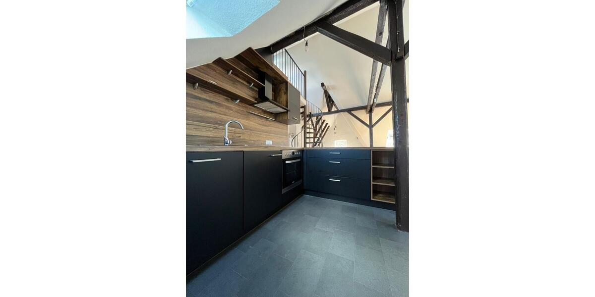 Dachgeschoßwohnung Bochum Höntrop - 4.5 Zimmer, 135 m&sup2;, 945&euro; | Angebot:26034991