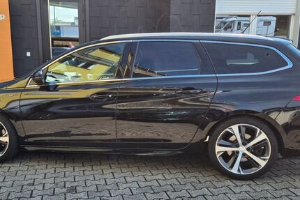 Peugeot 308 104.000 km 14.990 &euro; Oberhausen 46049