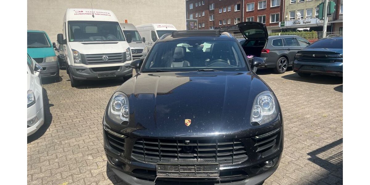 Porsche Macan 409.000 km 15.900 &euro; Duisburg 47057