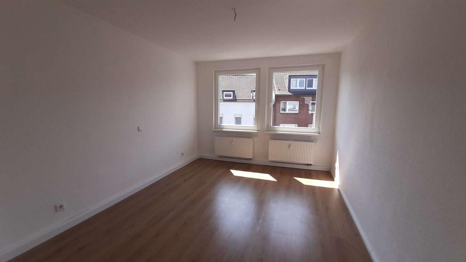 Etagenwohnung Herne Eickel - 3 Zimmer, 57 m&sup2;, 385&euro; | Angebot:24213648