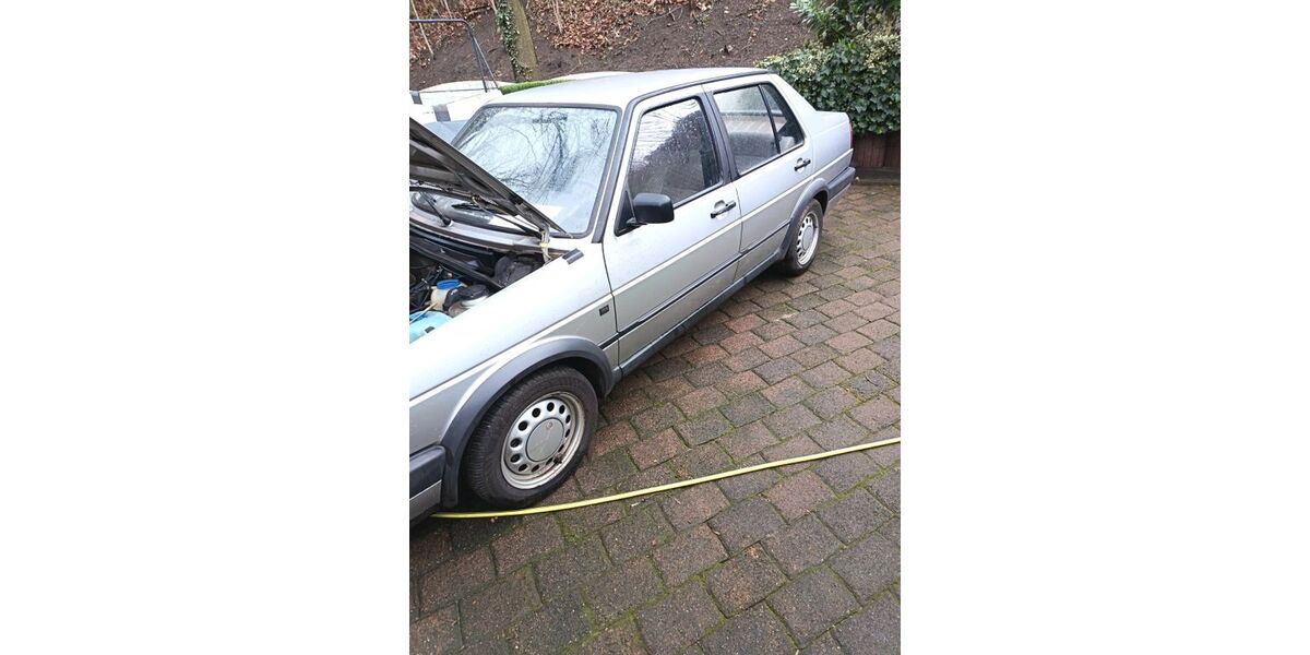 VW Jetta 74.941 km 6.300 &euro; Duisburg 47169