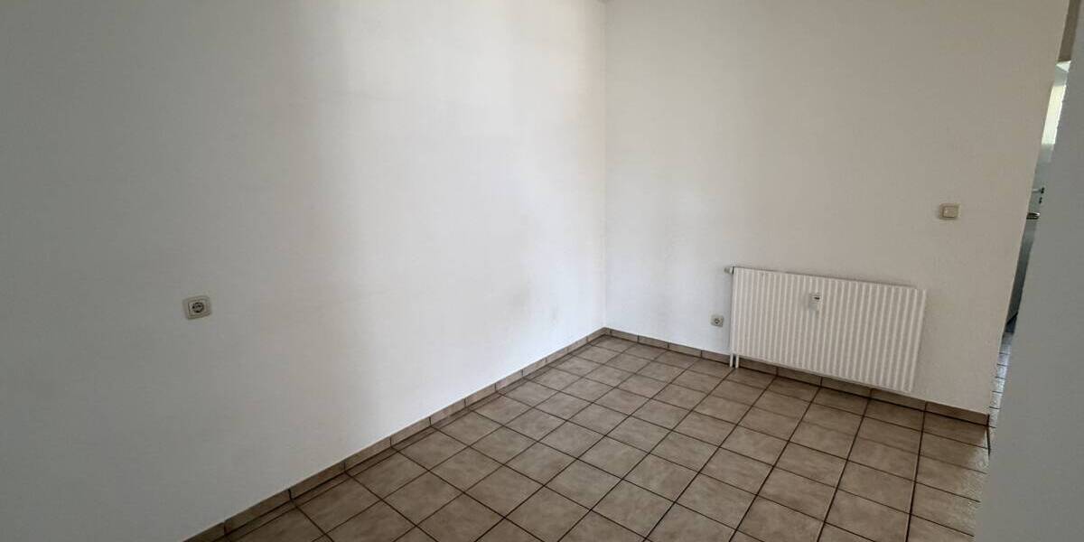 Etagenwohnung Bochum Weitmar - 3 Zimmer, 85 m&sup2;, 995&euro; | Angebot:25692708