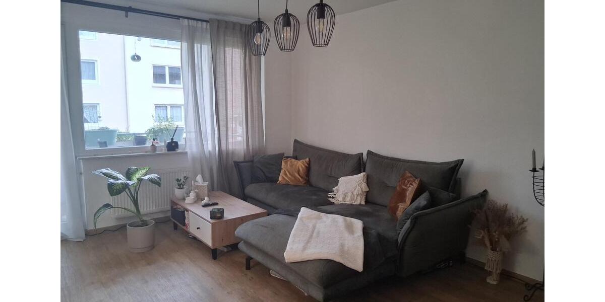 Etagenwohnung Essen Stadtbezirk III - 2 Zimmer, 56 m&sup2;, 569&euro; | Angebot:25723646