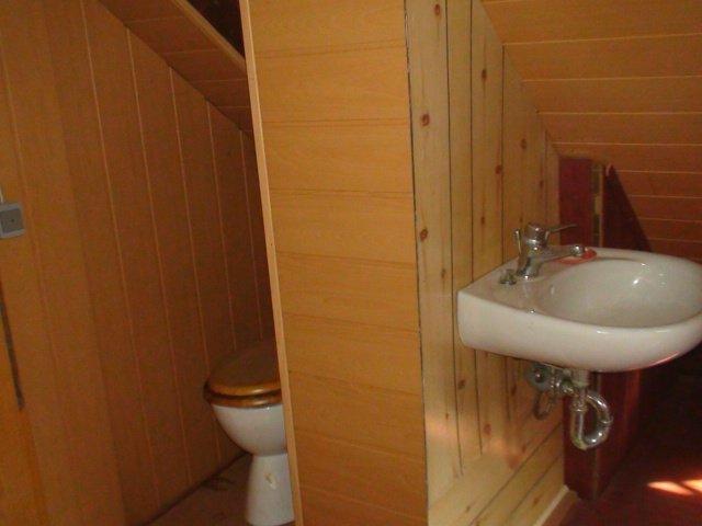 Dachgeschoßwohnung Oberhausen - 3 Zimmer, 70 m&sup2;, 118.000&euro; | Angebot:26945409