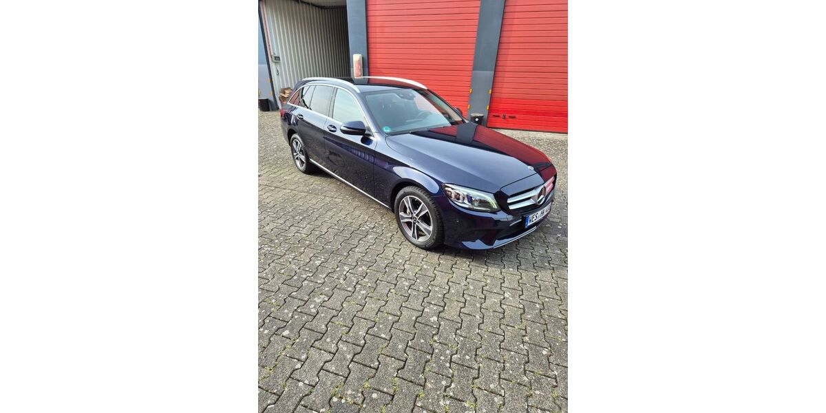 Mercedes-Benz C 220 135.000 km 21.800 &euro; Wesel 46485