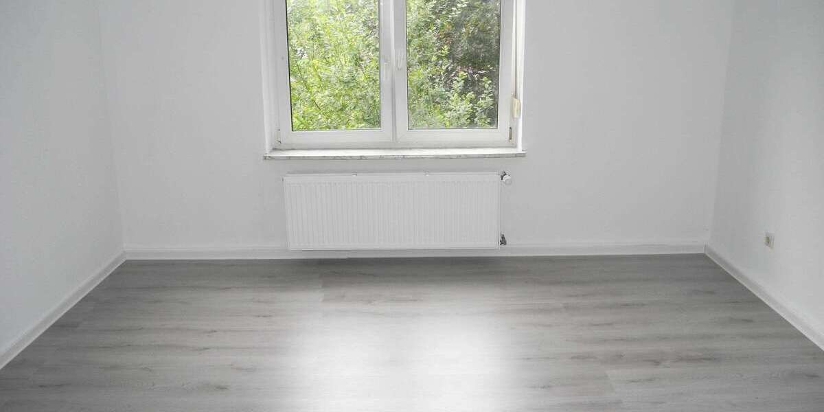 Etagenwohnung Herne Wanne-Bickern - 2.5 Zimmer, 70 m&sup2;, 500&euro; | Angebot:25370254