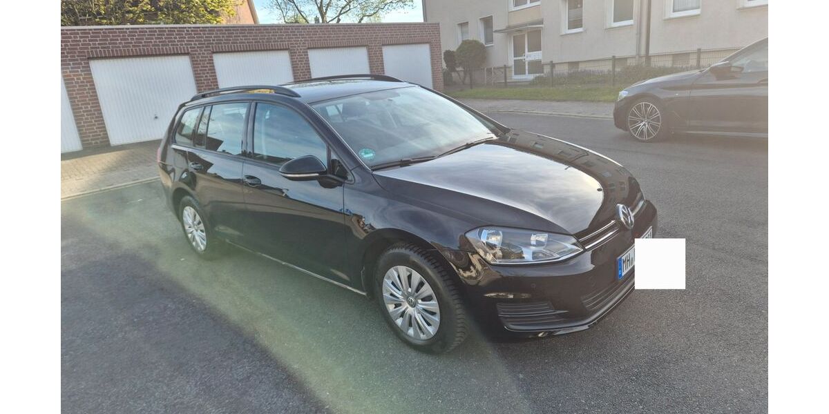 VW Golf 50.889 km 9.900 &euro; Mülheim an der Ruhr 45475