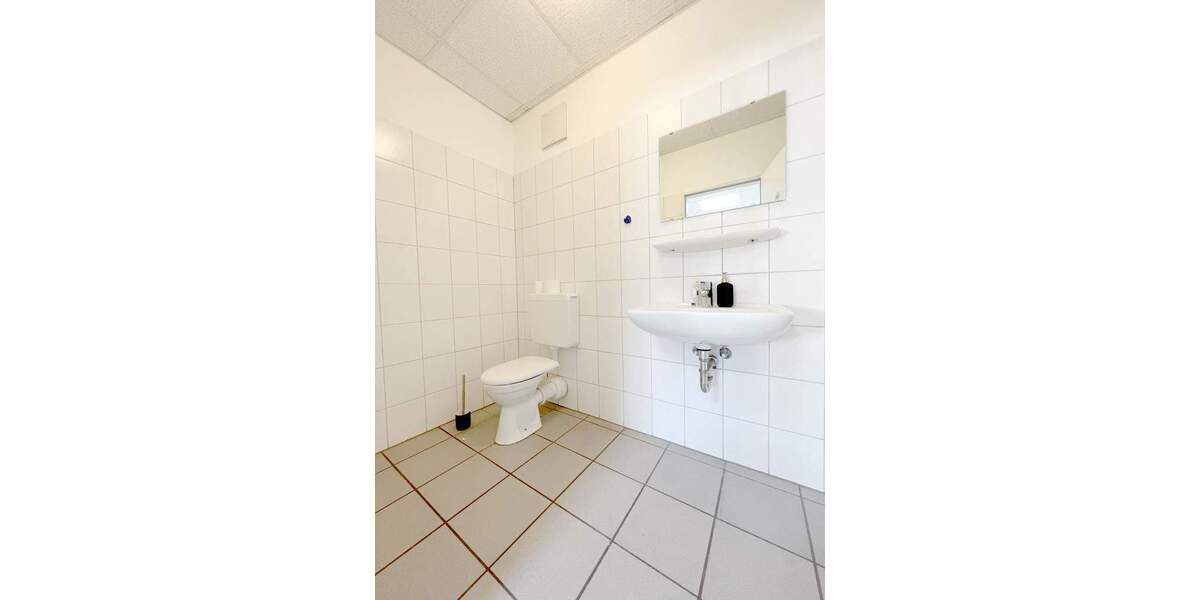 Gewerbeobjekt Oberhausen Osterfeld-West - 2 Zimmer, 455&euro; | Angebot:25748232