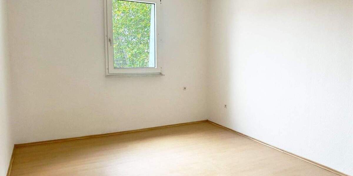 Etagenwohnung Herne Wanne - 4 Zimmer, 100 m&sup2;, 550&euro; | Angebot:25727584