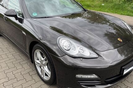 Porsche Panamera 122.000 km 22.500 &euro; Essen 45327