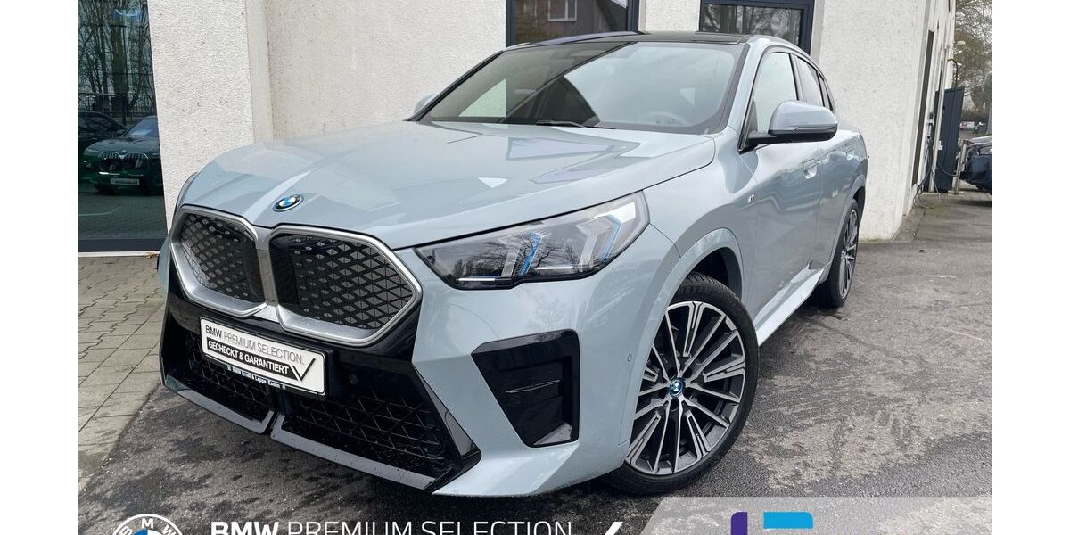 BMW iX2 21.664 km 51.470 &euro; Essen 45134