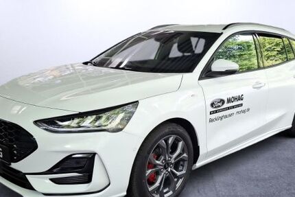 Ford Focus 14.900 km 25.690 &euro; Recklinghausen 45659