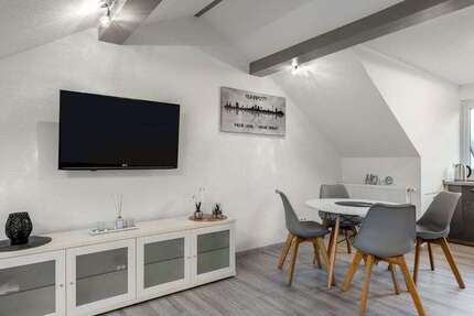 Zimmer Essen Stadtbezirk VI - 2 Zimmer, 1.100&euro; | Angebot:24986475