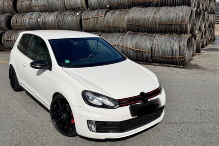 VW Golf 164.000 km 10.700 &euro; Mülheim 45473