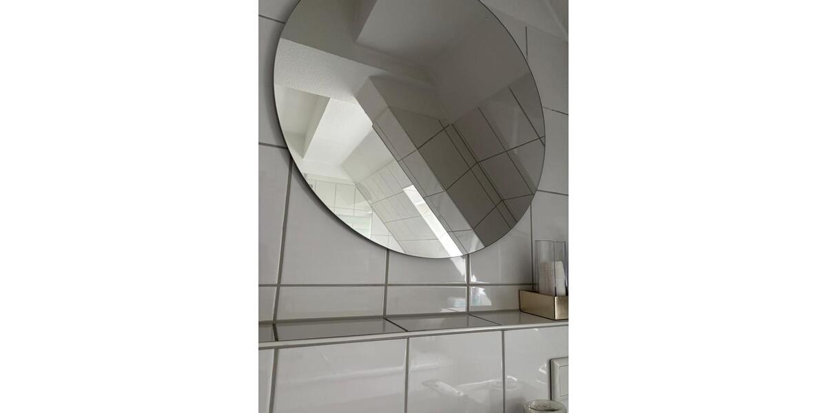 Dachgeschoßwohnung Essen Stadtbezirk IV - 3 Zimmer, 81 m&sup2;, 830&euro; | Angebot:26019126