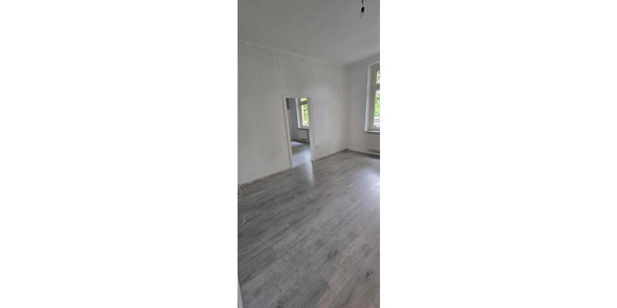 Etagenwohnung Duisburg Duisburg-Mitte - 3 Zimmer, 87 m&sup2;, 850&euro; | Angebot:26250350