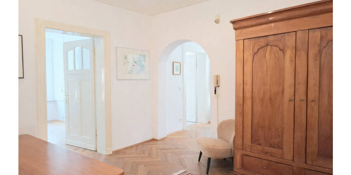 Recklinghausen-West! Helle, großzügige Altbauwohnung mit Balkon in zentraler Lage! - Etagenwohnung Recklinghausen Stadtmitte | Angebot:26056164