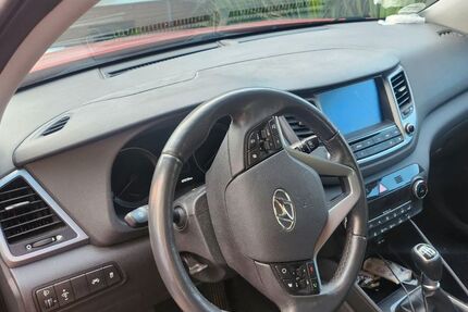 Hyundai TUCSON 42.000 km 15.999 &euro; Bochum 44807