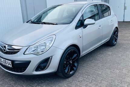 Opel Corsa 26.000 km 9.149 &euro; Duisburg 47055