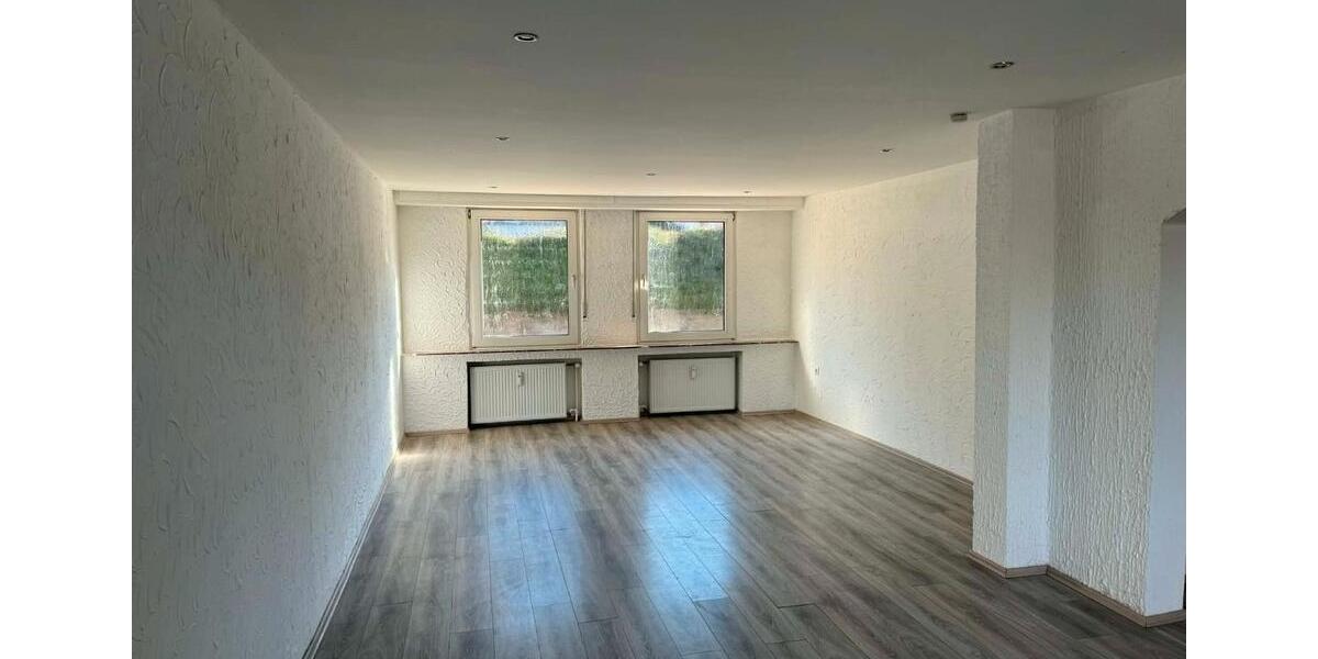 Erdgeschoßwohnung Bochum Bochum-Südwest - 4 Zimmer, 95 m&sup2;, 800&euro; | Angebot:26291745