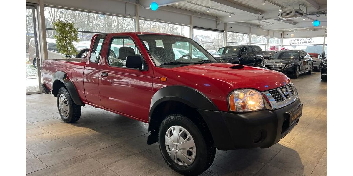 Nissan NP 300 120.000 km 8.490 &euro; Datteln 45711