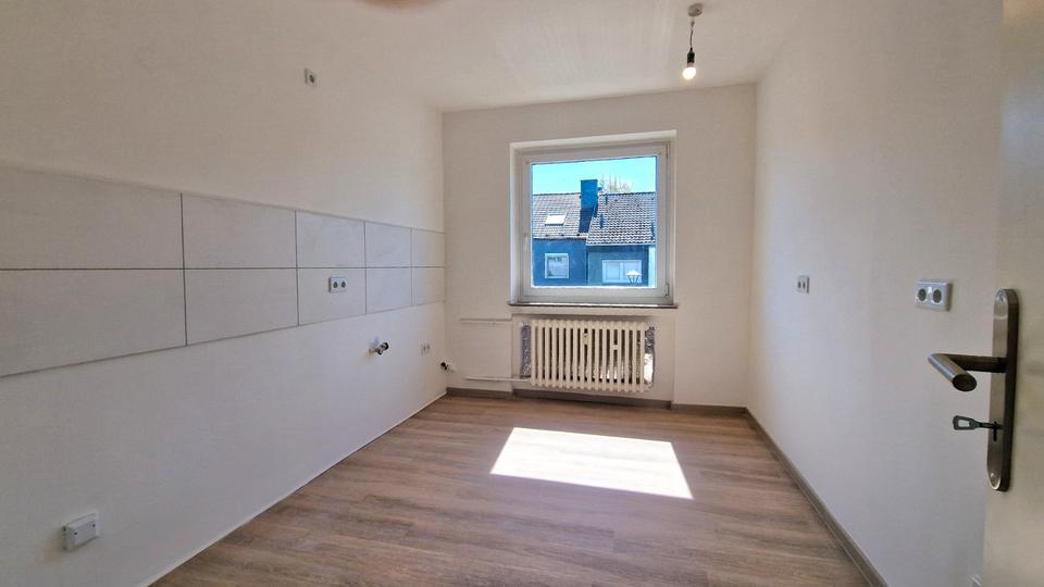 Etagenwohnung Bochum Bochum-Mitte - 3 Zimmer, 83 m&sup2;, 849&euro; | Angebot:26291753