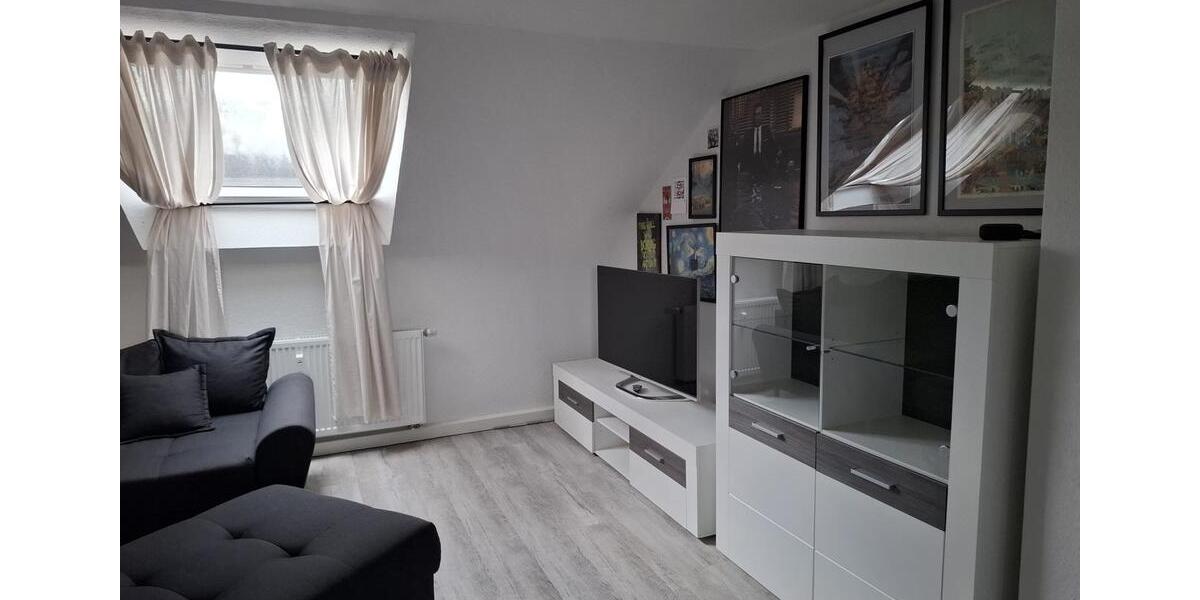 Dachgeschoßwohnung Essen Stadtbezirk V - 2 Zimmer, 51 m&sup2;, 581&euro; | Angebot:26252216