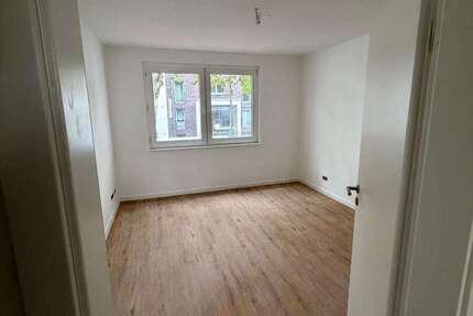 Wohnung Dinslaken - 2 Zimmer, 62 m&sup2;, 680&euro; | Angebot:24810146