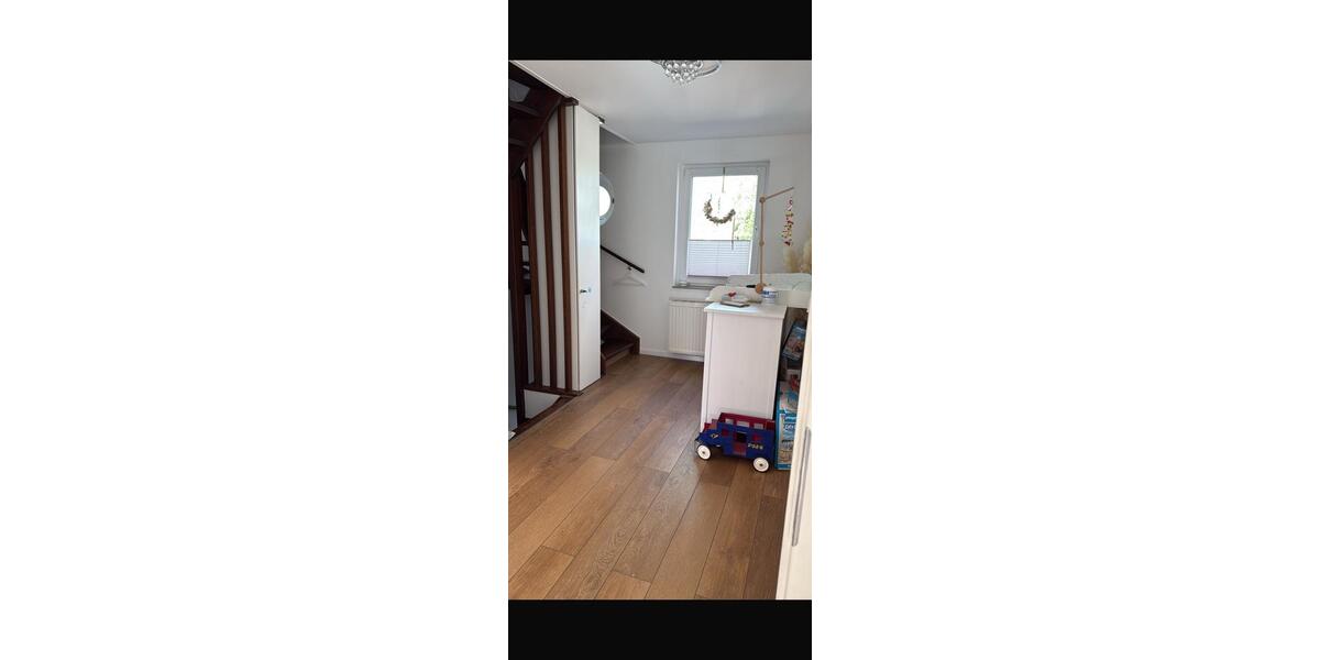 Reihenhaus Essen Stadtbezirk III - 4 Zimmer, 111 m&sup2;, 450.000&euro; | Angebot:26767533