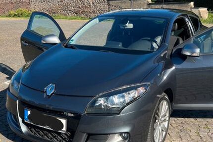 Renault Megane 163.000 km 5.950 &euro; Duisburg 47058