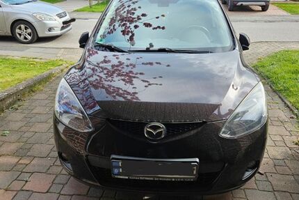 Mazda 2 80.300 km 4.850 &euro; Recklinghausen 45665