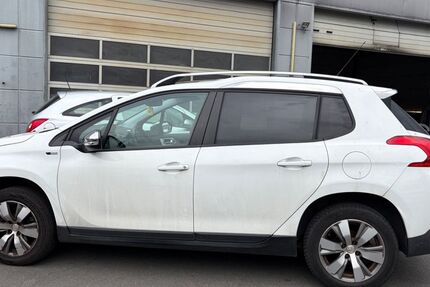 Peugeot 2008 125.000 km 3.490 &euro; Essen 45326