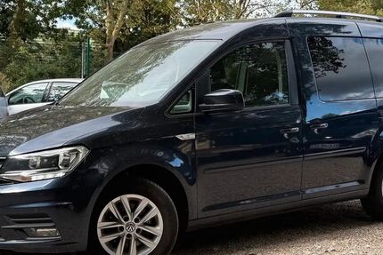 VW Caddy 156.805 km 14.750 &euro; Duisburg 47137