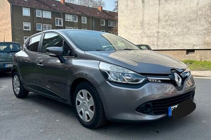Renault Clio 176.300 km 4.400 &euro; marl 45772