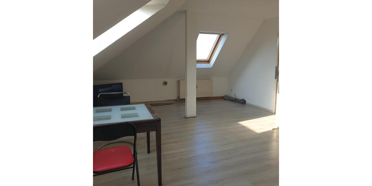 Etagenwohnung Duisburg Mittelmeiderich - 2 Zimmer, 44 m&sup2;, 360&euro; | Angebot:25843967