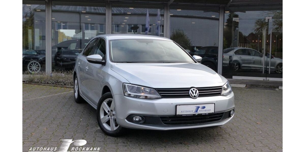 VW Jetta 192.885 km 6.690 &euro; Dülmen 48249