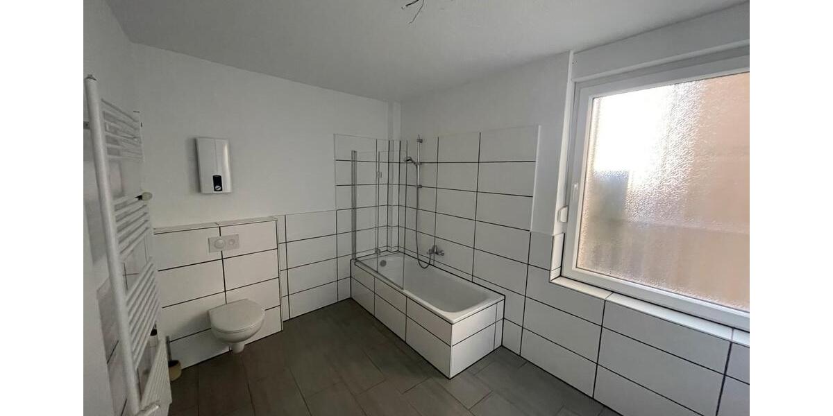 Erdgeschoßwohnung Gladbeck Alt-Rentfort - 2 Zimmer, 69 m&sup2;, 610&euro; | Angebot:25936385