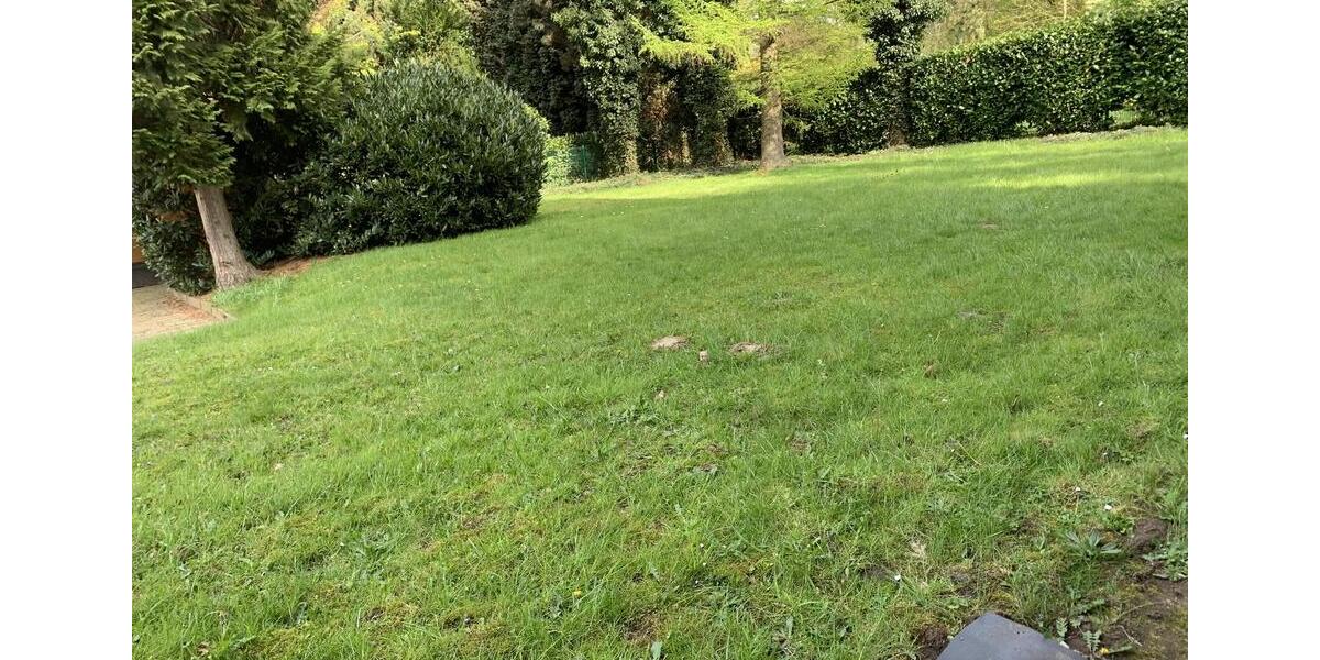 Dachgeschoßwohnung Essen Stadtbezirk VII - 3.5 Zimmer, 73 m&sup2;, 560&euro; | Angebot:26050317