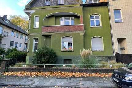 Haus Duisburg Hamborn - 10 Zimmer, 317 m&sup2;, 360.000&euro; | Angebot:25987521