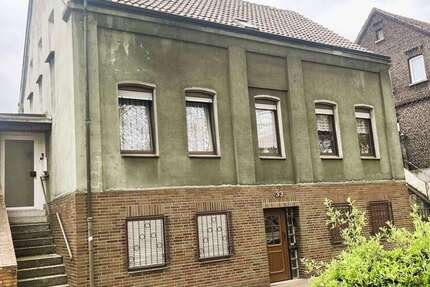 Haus Oberhausen Osterfeld - 8 Zimmer, 130 m&sup2;, 159.000&euro; | Angebot:26226458