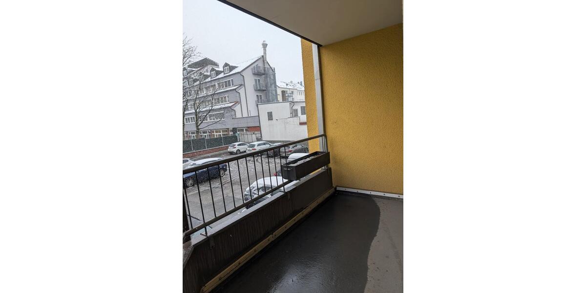 Etagenwohnung Essen Stadtbezirk II - 2 Zimmer, 65 m&sup2;, 649&euro; | Angebot:25647896