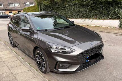 Ford Focus 90.000 km 13.890 &euro; Essen 45149