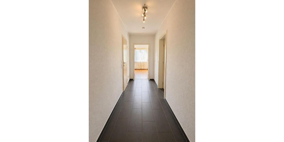 Etagenwohnung Duisburg Duisburg-Mitte - 3.5 Zimmer, 64 m&sup2;, 490&euro; | Angebot:26251430