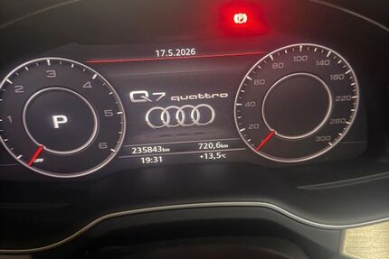 Audi Q7 235.800 km 25.300 &euro; Essen 45355