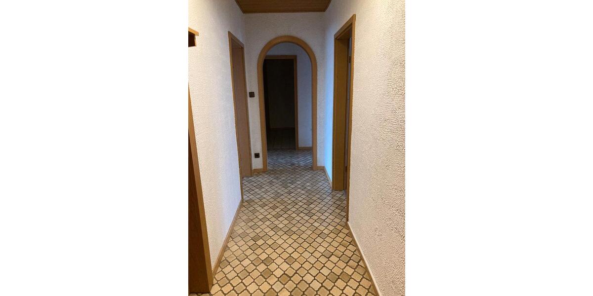 Etagenwohnung Dinslaken - 3.5 Zimmer, 83 m&sup2;, 690&euro; | Angebot:26272246