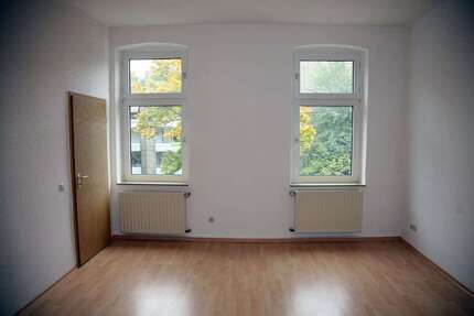 Wohnung Essen Katernberg - 2 Zimmer, 68 m&sup2;, 450&euro; | Angebot:25918236